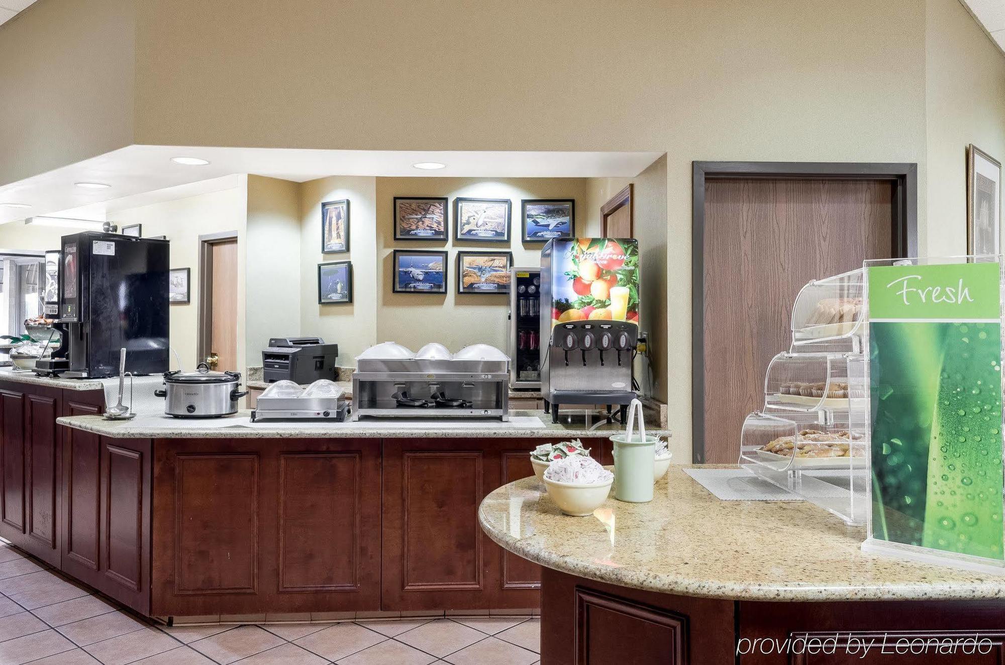 Quality Inn Columbus, Ms Zewnętrze zdjęcie